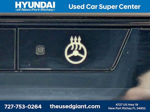 Used 2024 Nissan Pathfinder Platinum FWD image 33