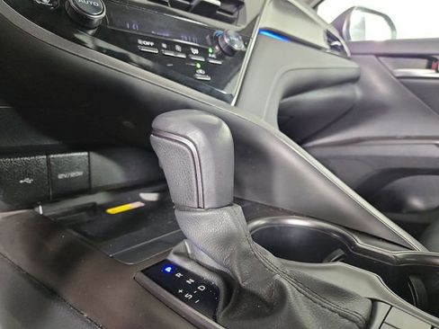 Used 2024 Toyota Camry XSE FWD image 18