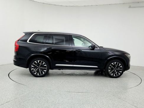 New 2026 Volvo XC90 B6 Plus w/ Protection Package Premier image 4