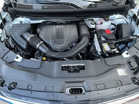 Certified 2025 Chevrolet Traverse LT w/ Driver Confidence Package image 34