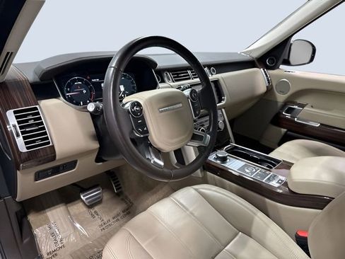 Used 2015 Land Rover Range Rover Supercharged AWD/4WD image 25