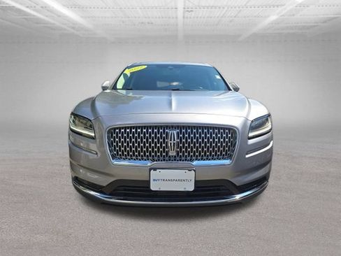 Used 2023 Lincoln Nautilus Reserve AWD/4WD image 2