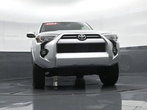 Used 2024 Toyota 4Runner SR5 image 58