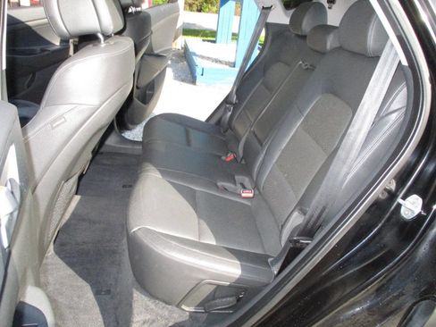 Used 2016 Hyundai Tucson Limited w/ Option Group 03 AWD/4WD image 30