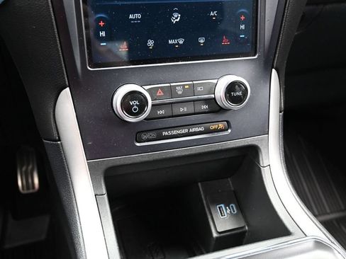 Certified 2023 Ford Edge ST-Line AWD/4WD image 33