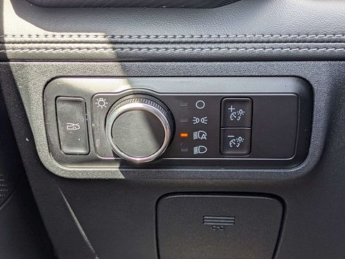 Used 2024 Ford Mustang Premium RWD image 23