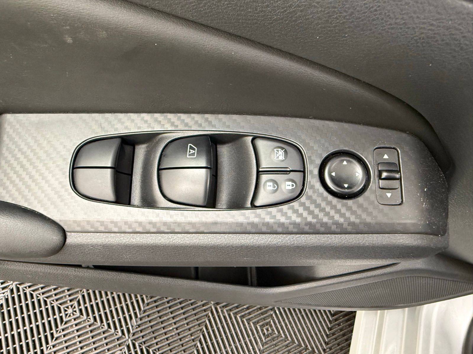 Used 2022 Nissan Altima 2.5 S FWD image 8