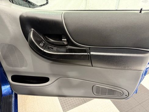 Used 2011 Ford Ranger XLT image 21