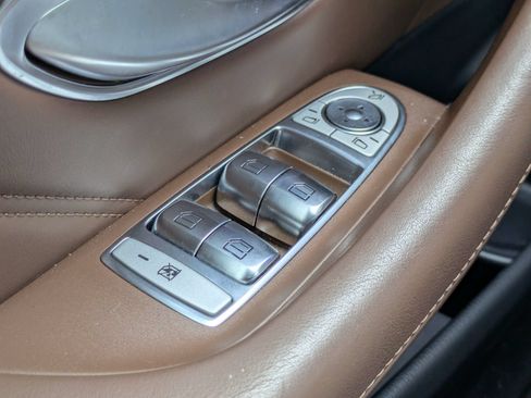 Used 2020 Mercedes-Benz E 53 AMG 4MATIC Sedan image 24
