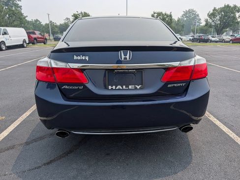 Used 2015 Honda Accord Sport image 22
