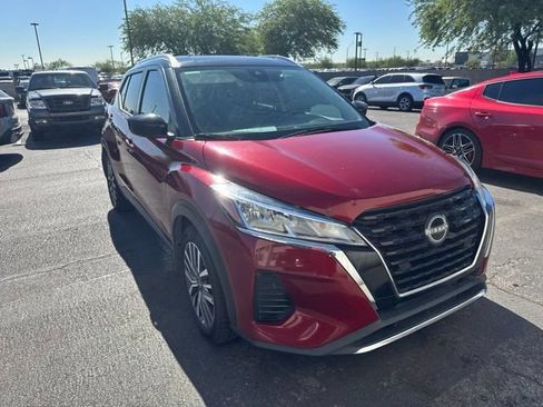 Used 2023 Nissan Kicks SV FWD image 13