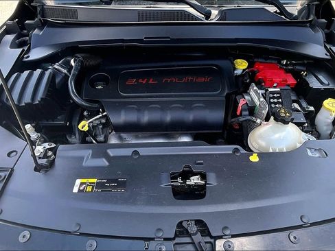 Used 2019 Jeep Compass Limited AWD/4WD image 29