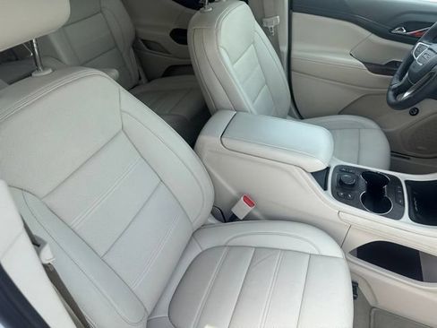 Used 2023 GMC Acadia Denali AWD/4WD image 16