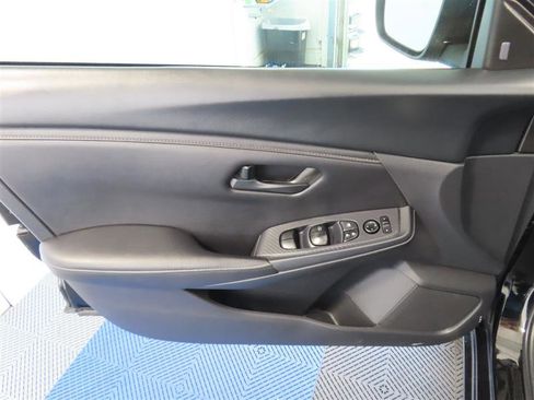 Used 2024 Nissan Sentra S FWD image 15