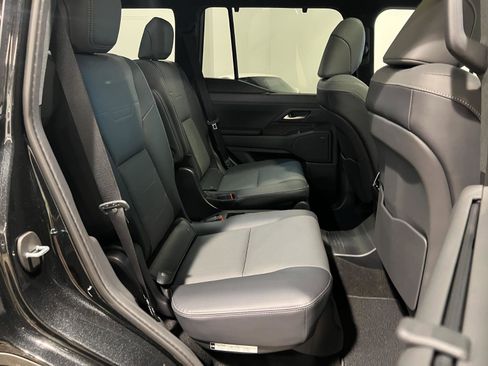 Used 2026 Lexus GX 550 w/ Cold Area Package image 39