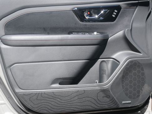 New 2026 Subaru Forester Touring AWD/4WD image 14