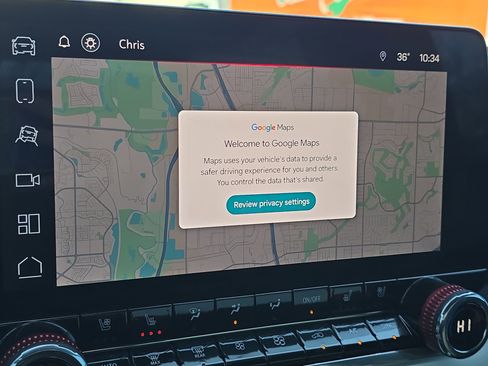 Used 2024 GMC Canyon AT4X image 18