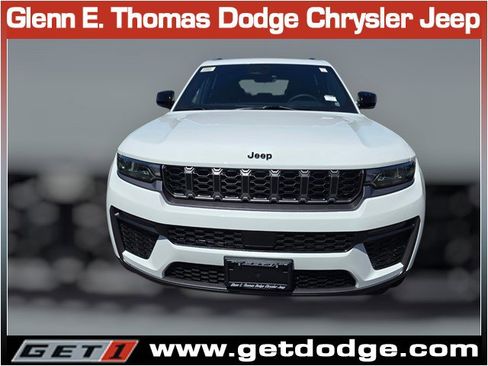 New 2026 Jeep Grand Cherokee Limited image 2