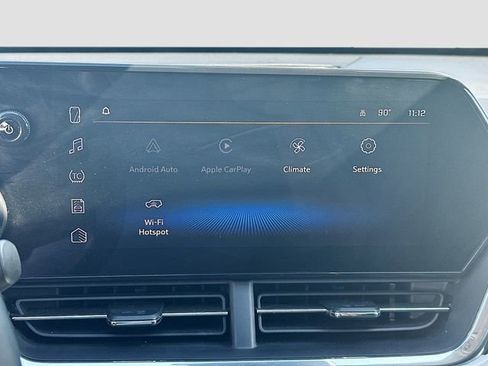 Used 2025 Chevrolet Trax LT w/ Driver Confidence Package image 19