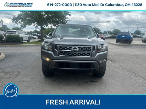 Used 2022 Nissan Frontier SV AWD/4WD image 9