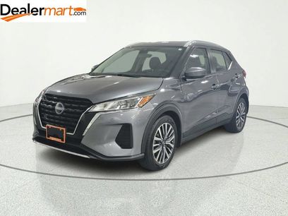Used 2023 Nissan Kicks SV