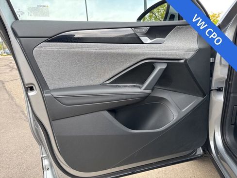 Certified 2025 Volkswagen Tiguan S AWD/4WD image 10