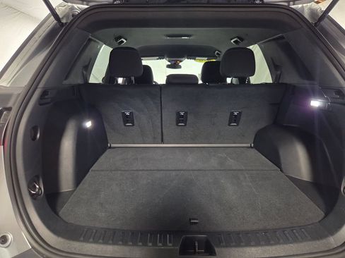 Used 2026 Chevrolet Equinox LT FWD image 29
