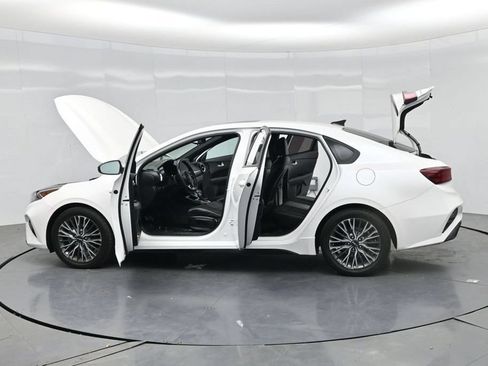 Used 2023 Kia Forte GT-Line w/ GT-Line Premium Package FWD image 36