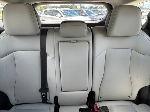 Used 2024 Kia Sportage EX FWD image 13
