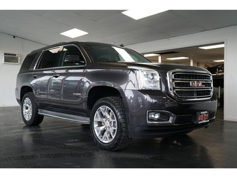 Used 2015 GMC Yukon SLE w/ Convenience Package image 1