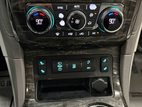 Used 2013 Buick Enclave Leather w/ LPO, Cargo Convenience Pkg image 36