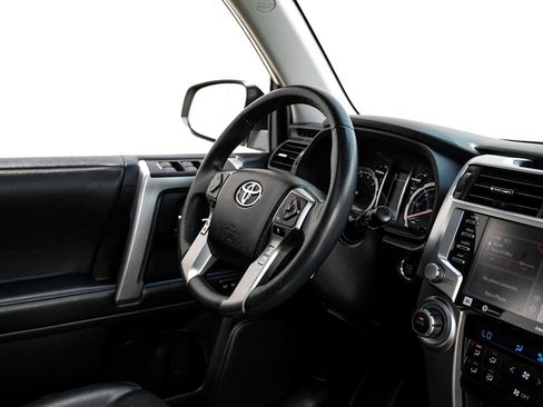 Used 2021 Toyota 4Runner Limited RWD image 17