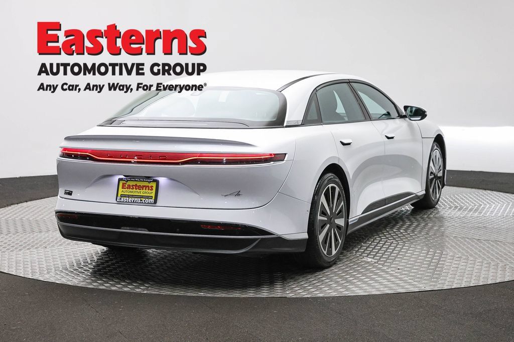 Used 2024 Lucid Air Pure RWD image 7