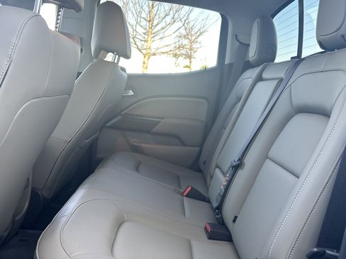 Used 2019 GMC Canyon SLT w/ Driver Alert Package image 26