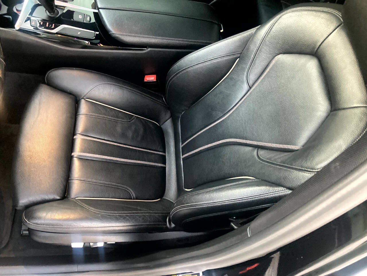 Used 2018 BMW 530i xDrive AWD/4WD image 9