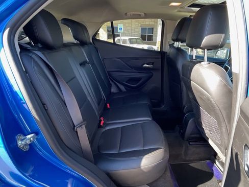 Used 2018 Buick Encore Essence FWD image 33