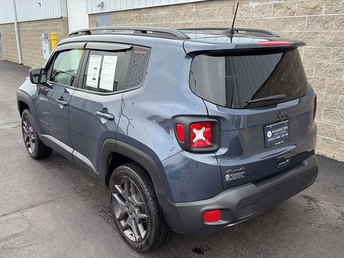 Used 2021 Jeep Renegade Latitude AWD/4WD image 40
