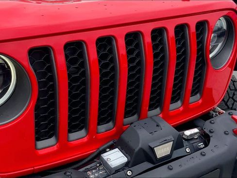 Used 2023 Jeep Gladiator Rubicon w/ LED Lighting Group AWD/4WD image 29