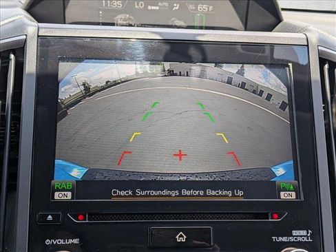 Used 2019 Subaru Crosstrek Hybrid AWD/4WD image 14