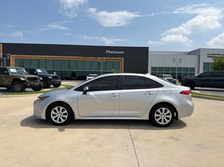 Used 2025 Toyota Corolla LE FWD video 2
