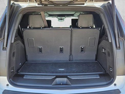 Used 2025 Cadillac Escalade Sport Platinum AWD/4WD image 6