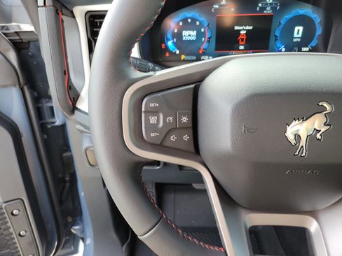 New 2025 Ford Bronco Heritage Edition image 10