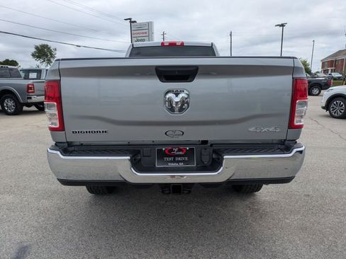 Used 2024 RAM 3500 Big Horn AWD/4WD image 5