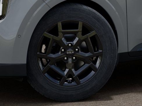 New 2026 Kia Carnival SX image 9