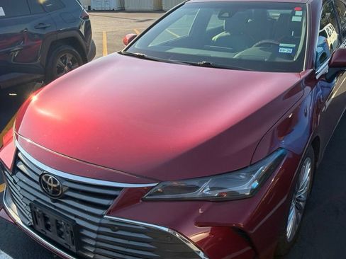 Used 2020 Toyota Avalon Limited w/ Advanced Safety Package FWD image 7