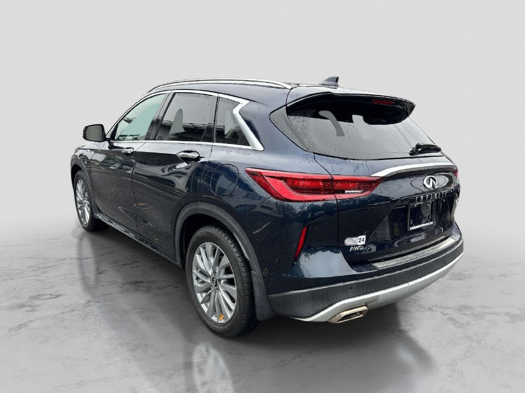 Used 2023 INFINITI QX50 Luxe AWD/4WD image 3