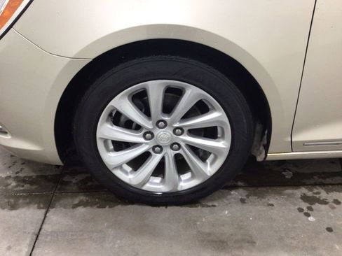 Used 2016 Buick LaCrosse Leather image 8