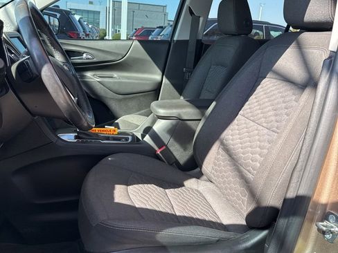 Used 2019 Chevrolet Equinox LT image 10