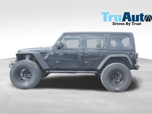 Used 2022 Jeep Wrangler Unlimited Sport AWD/4WD image 4