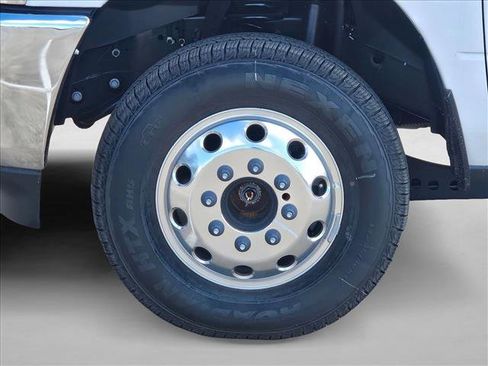 New 2025 RAM 3500 Tradesman w/ Chrome Appearance Group image 16